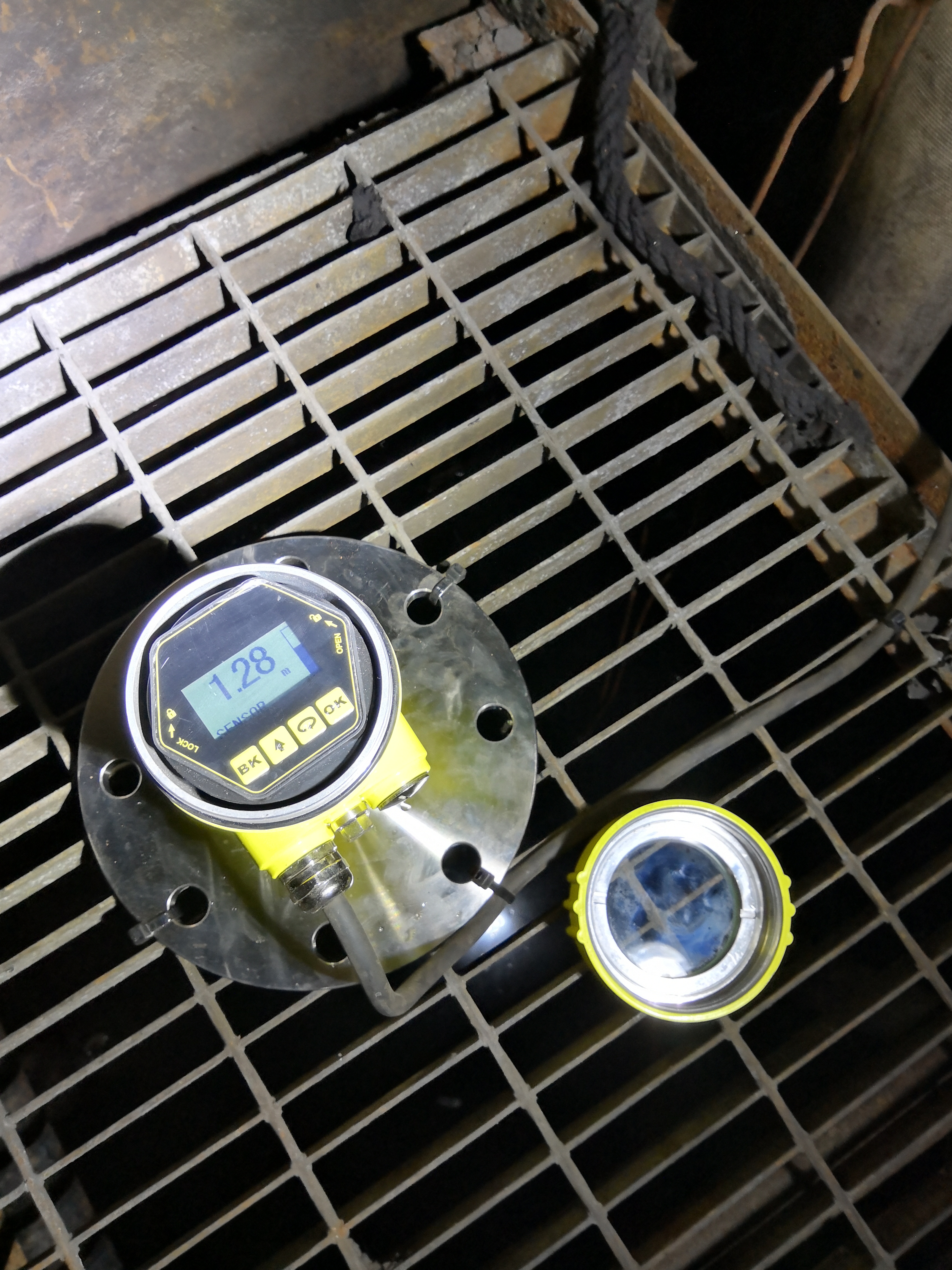 26G高频雷达料位计